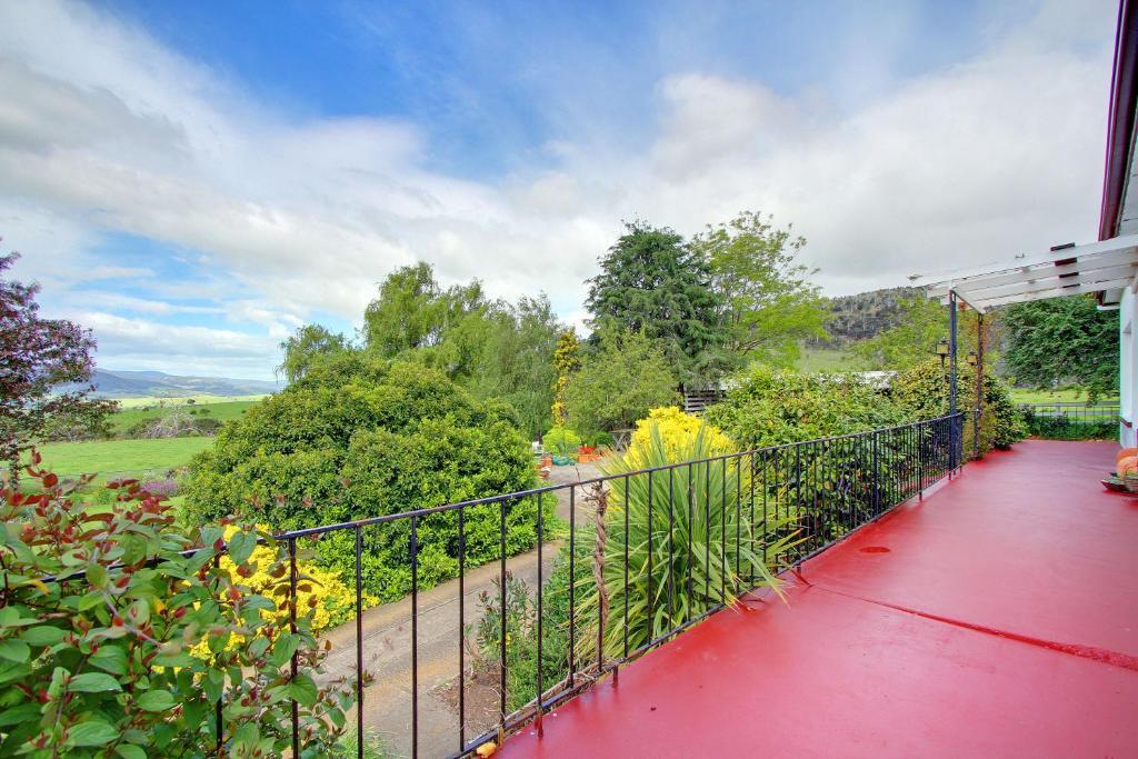 Roslyn House Bed & Breakfast Bushy Park Екстер'єр фото