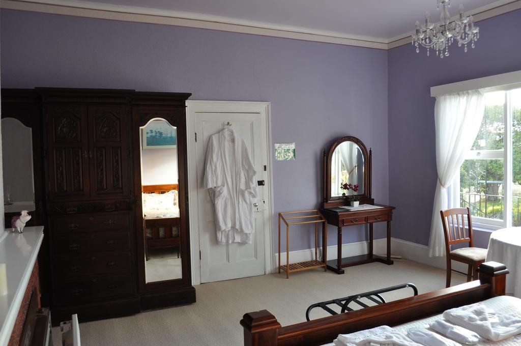 Roslyn House Bed & Breakfast Bushy Park Екстер'єр фото